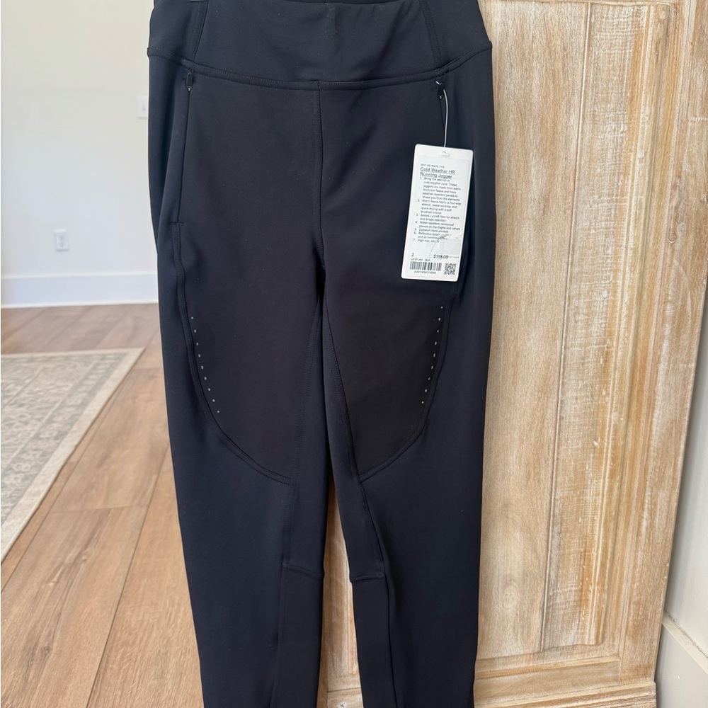 Lululemon Cold Weather Running Jogger (fleece lined) NWT New With Tag size 2